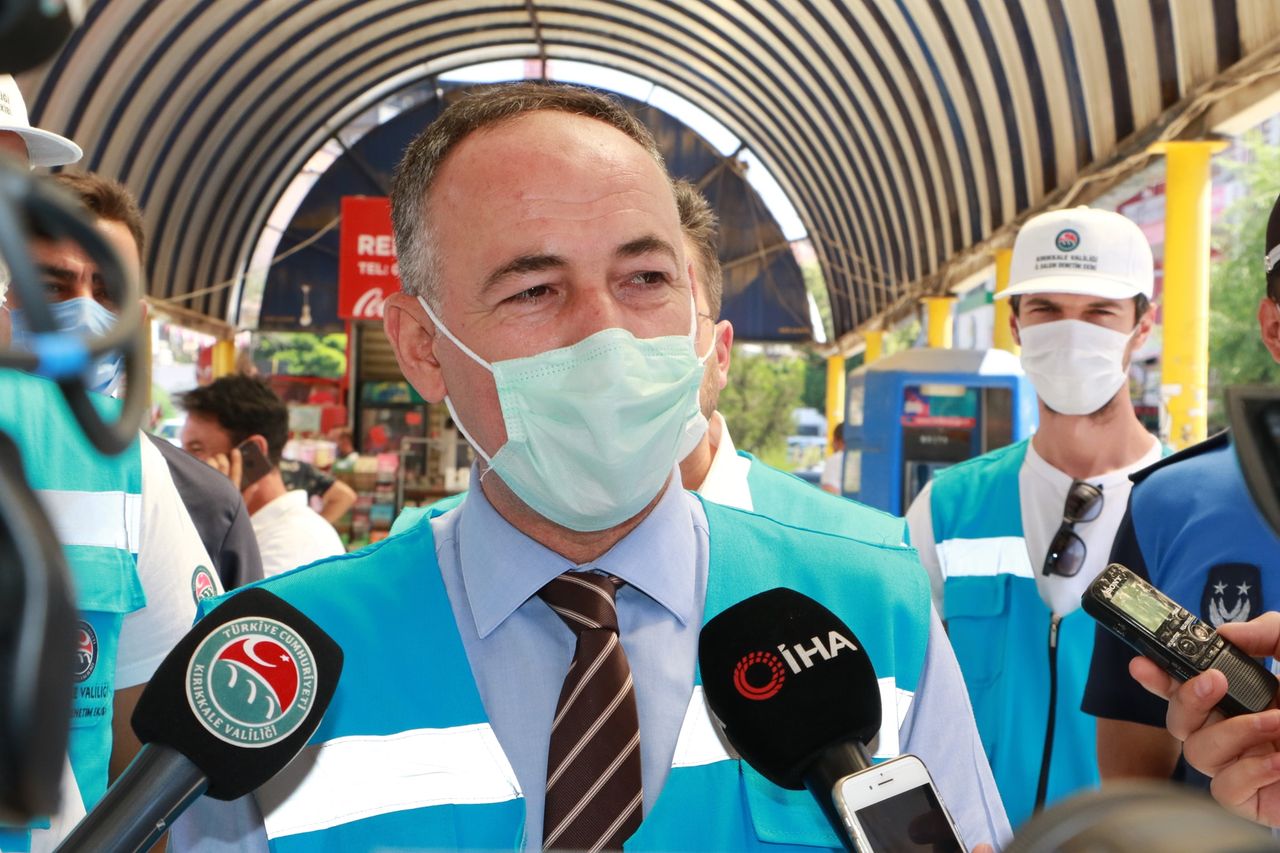 Kırıkkale’de vatandaşlar maske kuralına uyuyor 